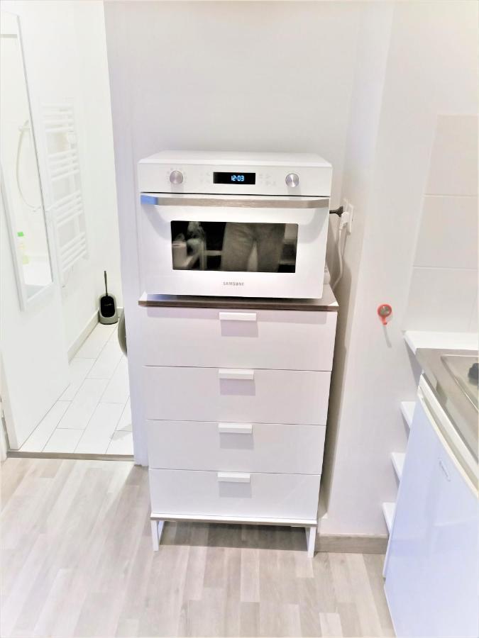Appartement Proche Centre Ville, Gare Et Autoroute Melun Extérieur photo